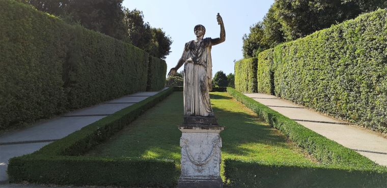 Boboli Gardens statue